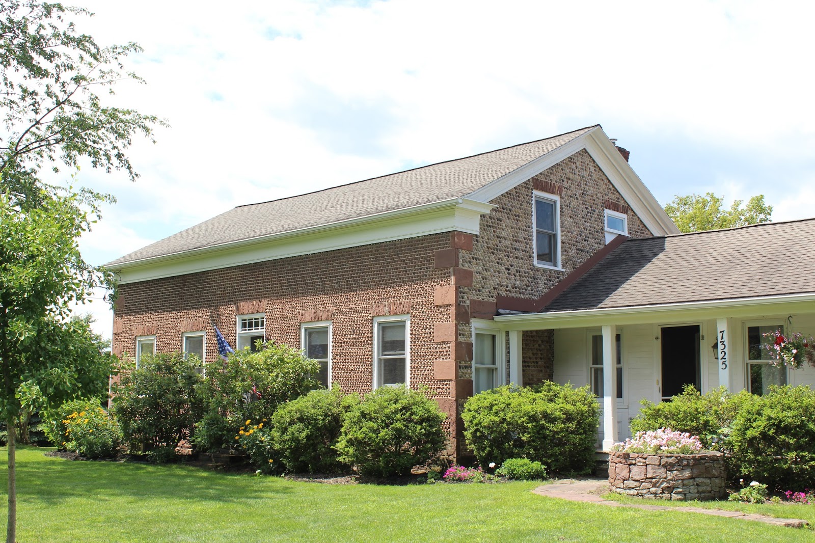 7325 Knickerbocker Road